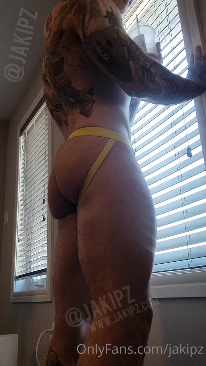 255 TikTok muscle CumSlut Jakipz ONLYFANS