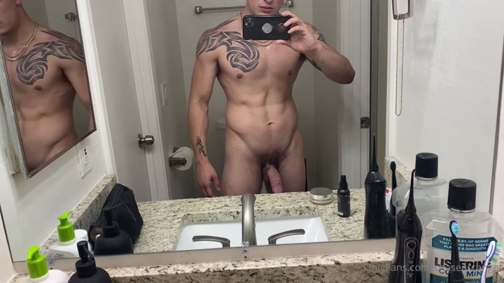 231 Muscle Jock Chase Arcangel chasearcangel wanking off on onlyfans