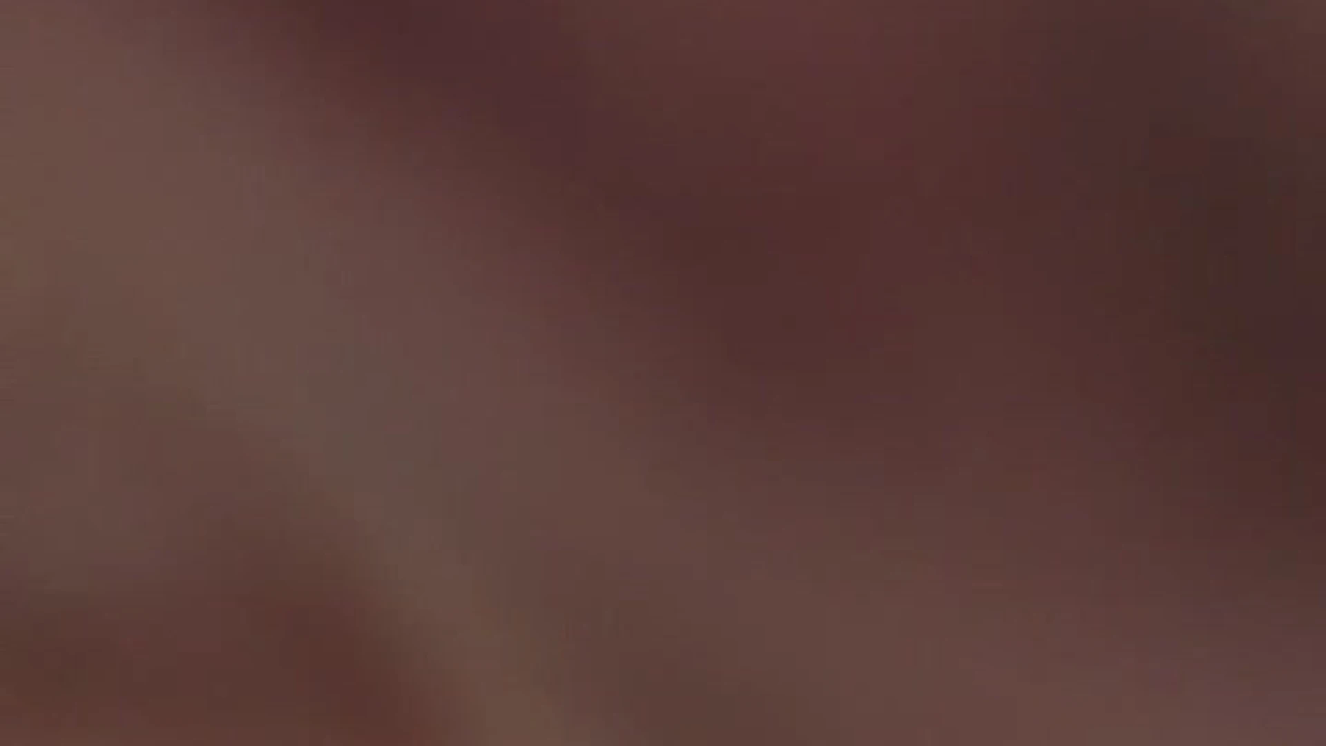 84 Asian Bodybuilder plays with his ass