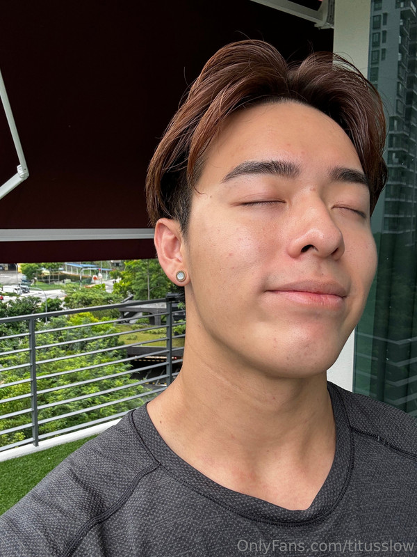 77 Singaporean hottie Titus Low