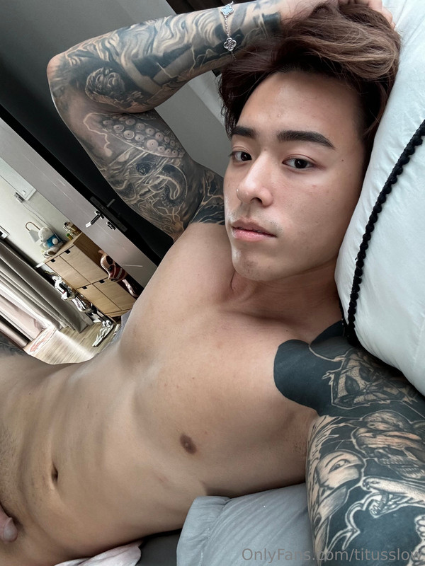 80 Singaporean hottie Titus Low