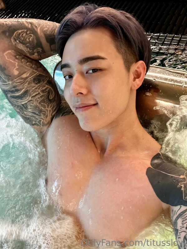 82 Singaporean hottie Titus Low