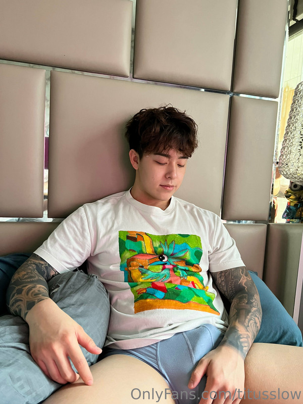 141 Singaporean hottie Titus Low