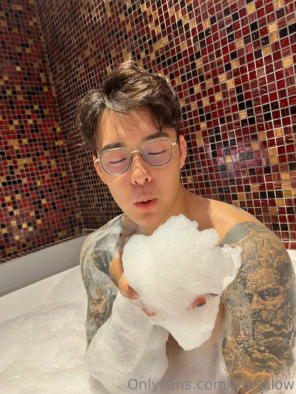 152 Singaporean hottie Titus Low