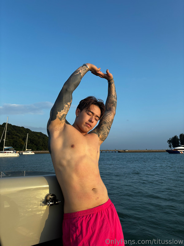 197 Singaporean hottie Titus Low