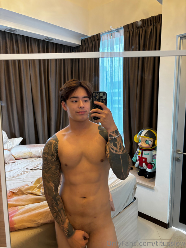 198 Singaporean hottie Titus Low