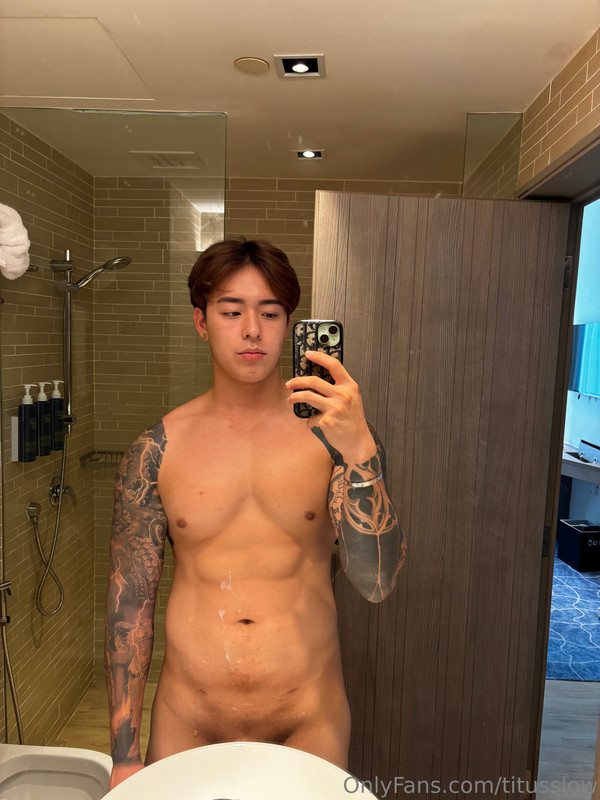 213 Singaporean hottie Titus Low