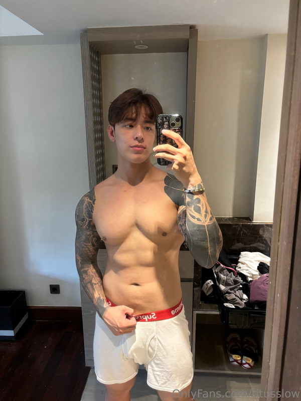 228 Singaporean hottie Titus Low