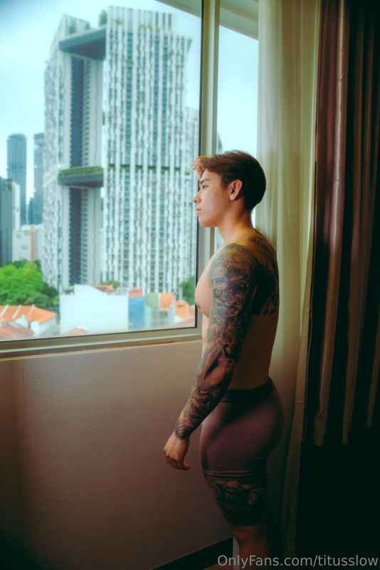 275 Singaporean hottie Titus Low