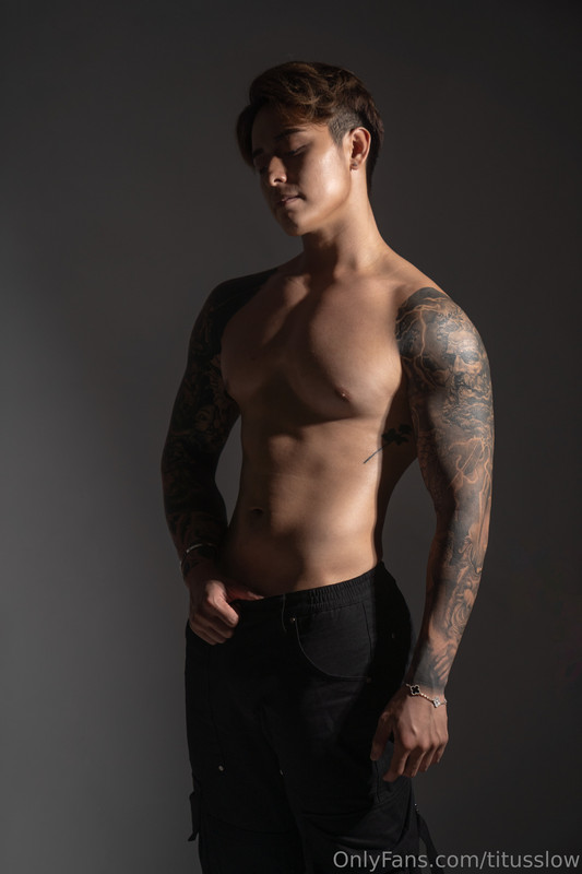 284 Singaporean hottie Titus Low
