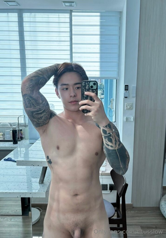 285 Singaporean hottie Titus Low