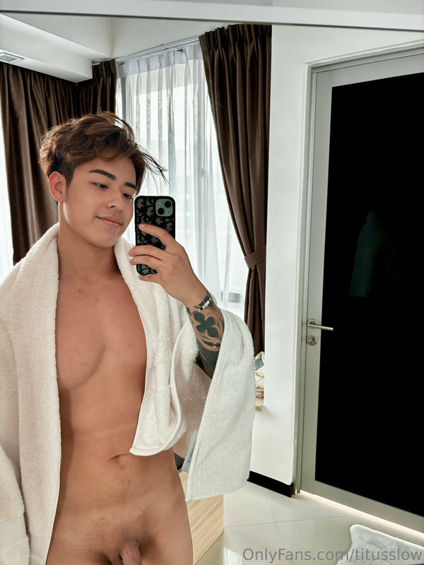 341 Singaporean hottie Titus Low