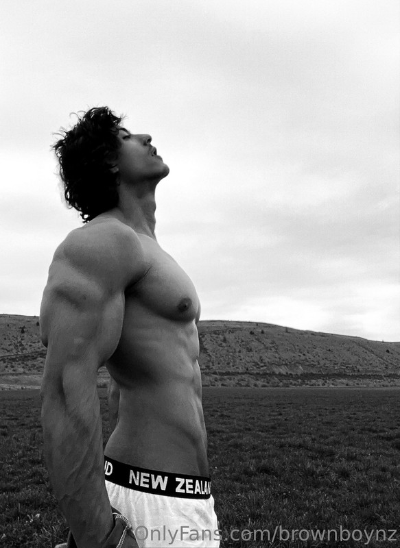 3 Pacific Islander Muscle beauty BrownBoyNZ Onlyfans Leaked