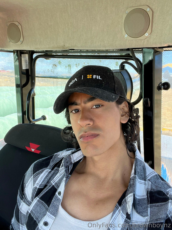44 Pacific Islander Muscle beauty BrownBoyNZ Onlyfans Leaked
