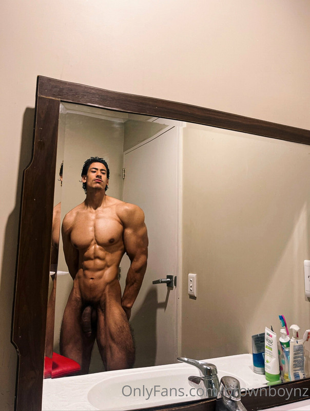 119 Pacific Islander Muscle beauty BrownBoyNZ Onlyfans Leaked
