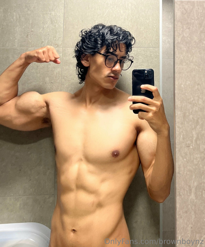 130 Pacific Islander Muscle beauty BrownBoyNZ Onlyfans Leaked