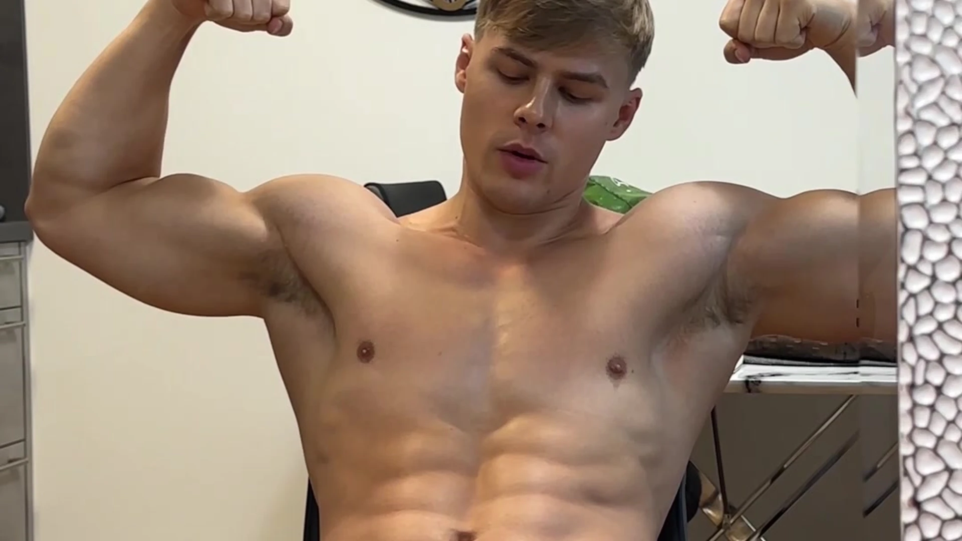 53 Sexy jock Peachyyboy onlyfans anal porn