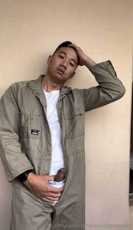 38 Asian  Australian Jock kmone2 onlyfans porn