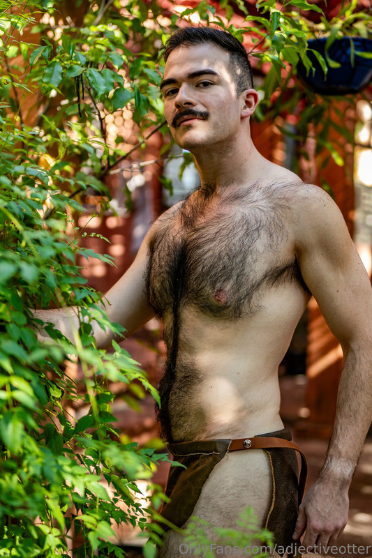 36 Hairy daddy adjectiveotter Onlyfans porn