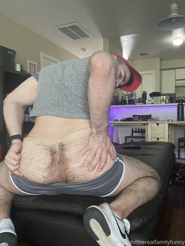 55 Hairy daddy adjectiveotter Onlyfans porn