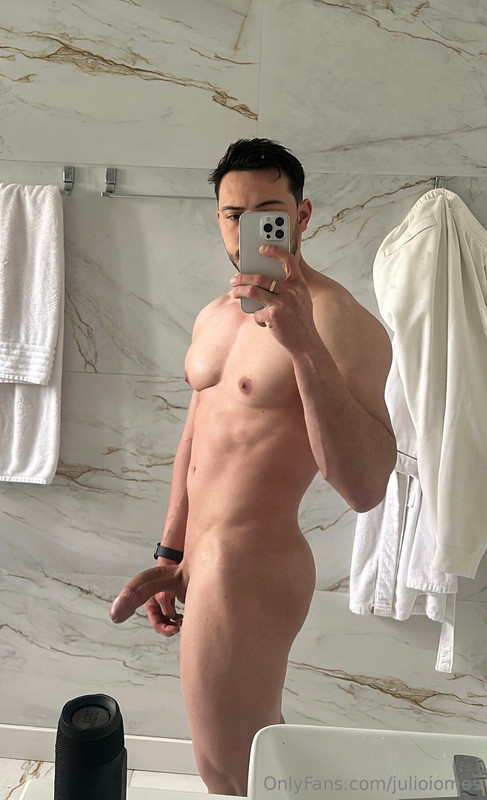 3 Brazilian hunk Júlio Iomes julioiomes peterpec onlyfans porn