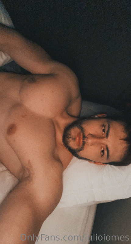 24 Brazilian hunk Júlio Iomes julioiomes peterpec onlyfans porn
