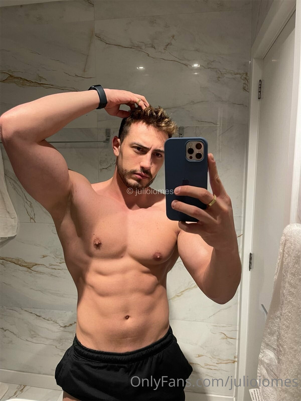47 Brazilian hunk Júlio Iomes julioiomes peterpec onlyfans porn