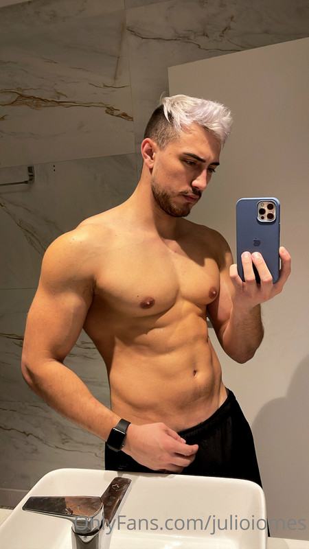 127 Brazilian hunk Júlio Iomes julioiomes peterpec onlyfans porn