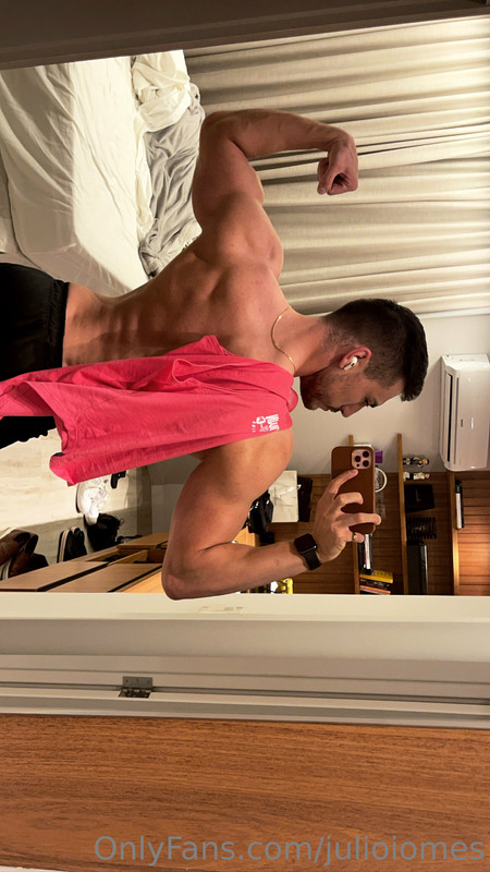 132 Brazilian hunk Júlio Iomes julioiomes peterpec onlyfans porn