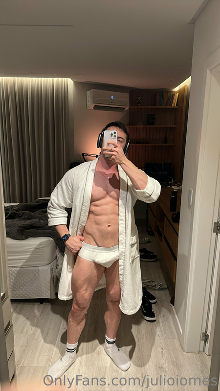 179 Brazilian hunk Júlio Iomes julioiomes peterpec onlyfans porn