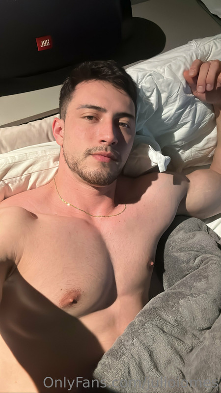 181 Brazilian hunk Júlio Iomes julioiomes peterpec onlyfans porn