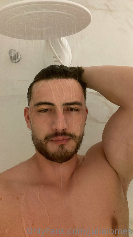 223 Brazilian hunk Júlio Iomes julioiomes peterpec onlyfans porn