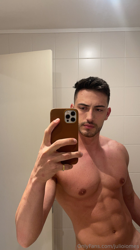234 Brazilian hunk Júlio Iomes julioiomes peterpec onlyfans porn