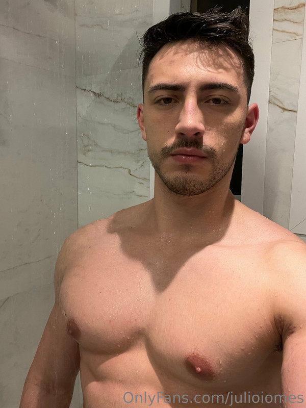 283 Brazilian hunk Júlio Iomes julioiomes peterpec onlyfans porn