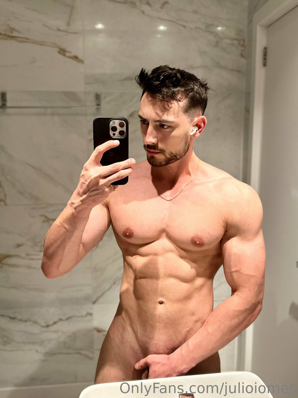 314 Brazilian hunk Júlio Iomes julioiomes peterpec onlyfans porn