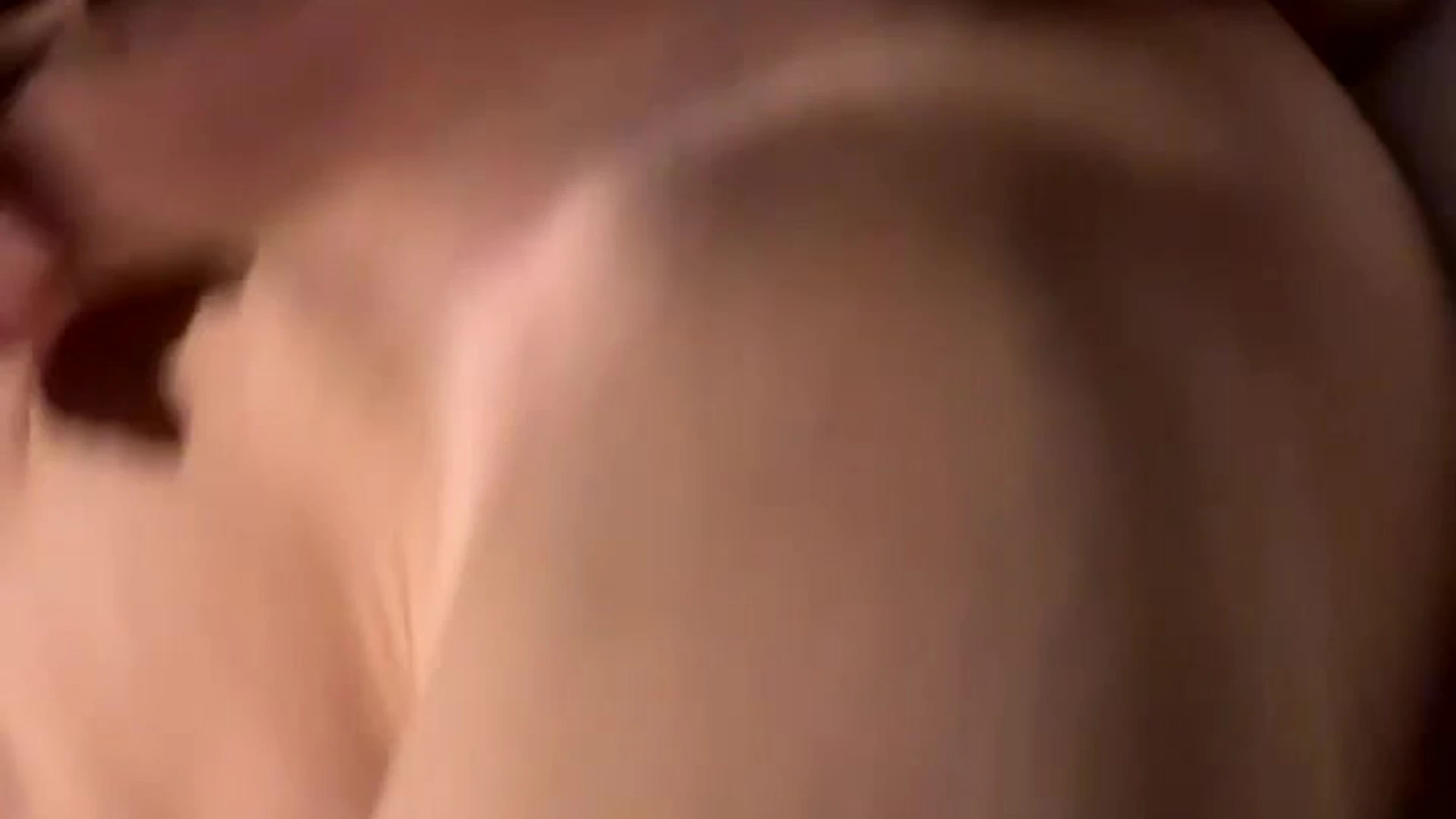 brasileiro julioiomes big pecs Sensational