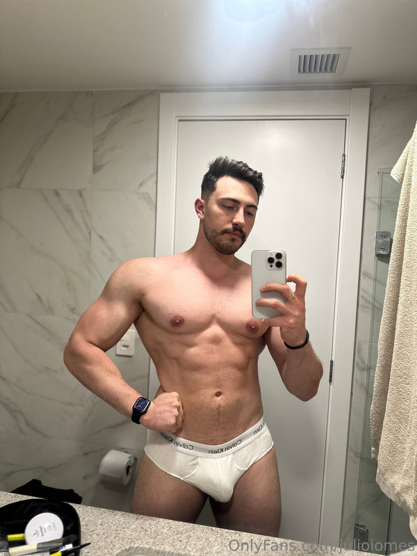 336 Brazilian hunk Júlio Iomes julioiomes peterpec onlyfans porn