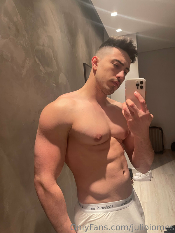 367 Brazilian hunk Júlio Iomes julioiomes peterpec onlyfans porn