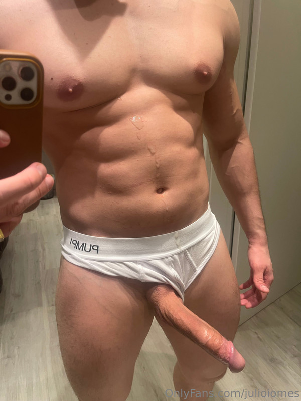 373 Brazilian hunk Júlio Iomes julioiomes peterpec onlyfans porn