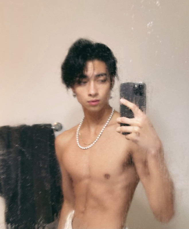 bitch boy instagram star supersoakerseb nudes Exclusive full video Epic