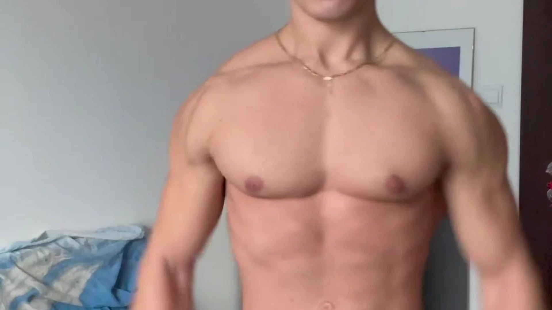 hot guy muscle Dennis Dillon onlyfans Exposed