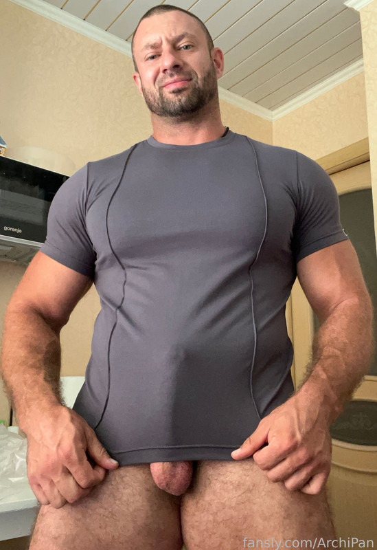 204 Sexy Muscle Russian Bodybuilder ArchiPan Onlyfans