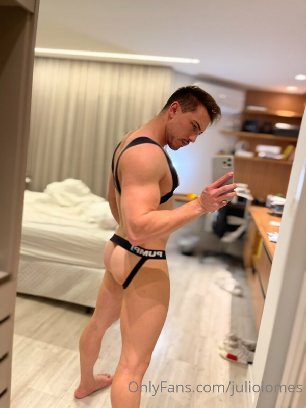527 Brazilian hunk Júlio Iomes julioiomes peterpec onlyfans porn
