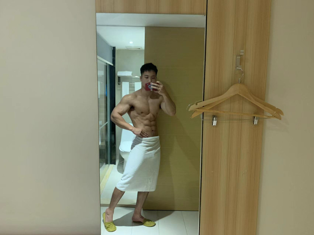 muscles 韩郅鹏 sexy