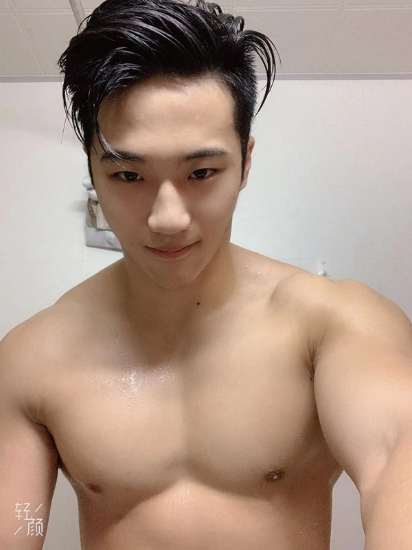 Exposed cum 韩郅鹏 l e a k e d