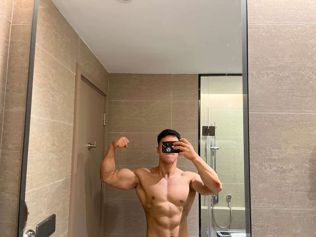Effervescent  stud 韩郅鹏 fucked Epic