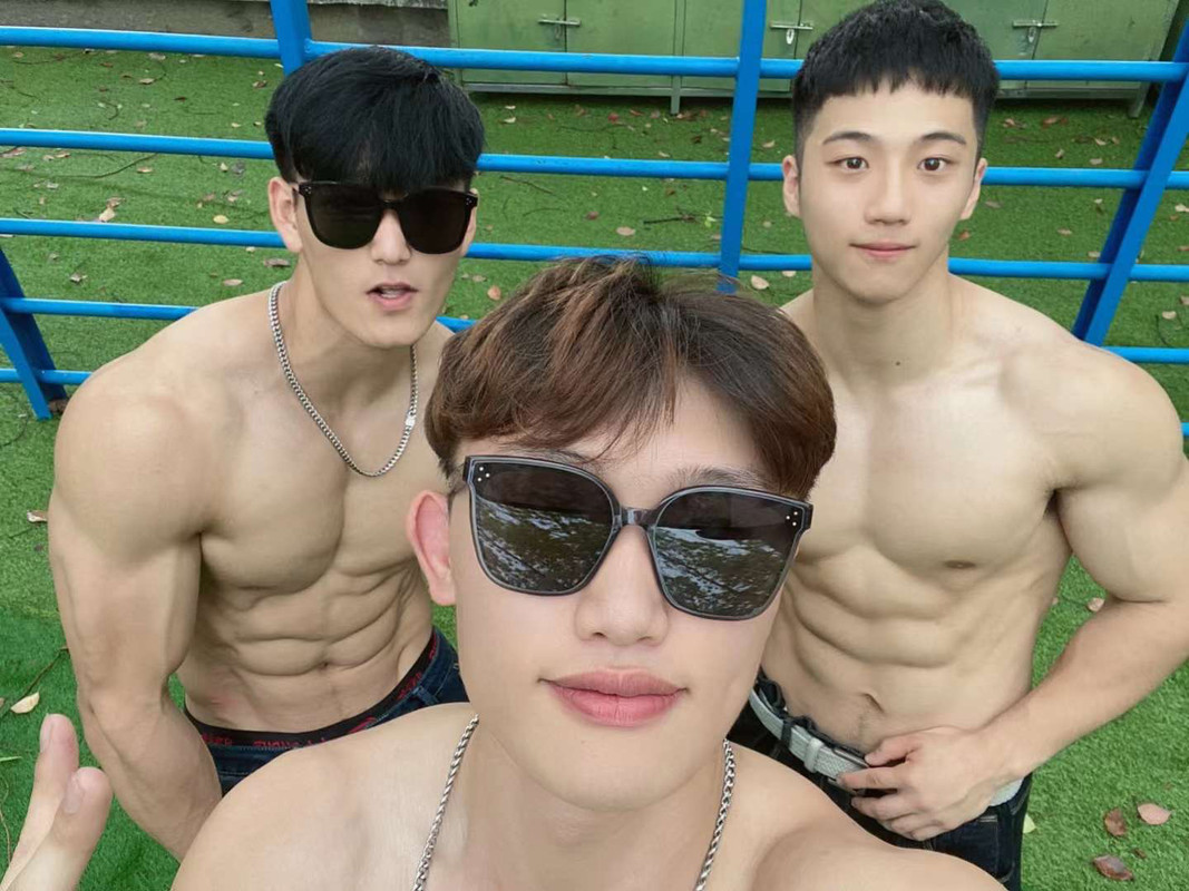 hunk 韩郅鹏 muscle Exclusive full video