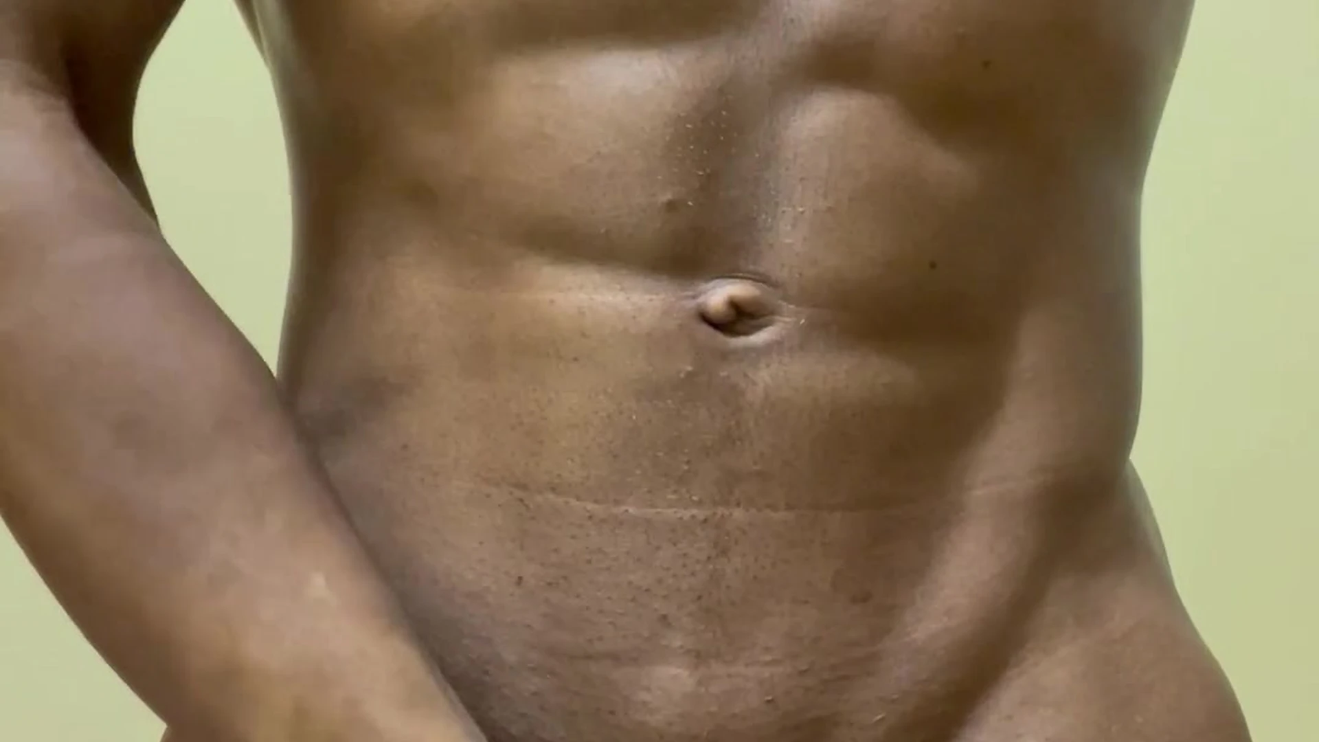Sensational 18 year old dennisdillon huge pecs