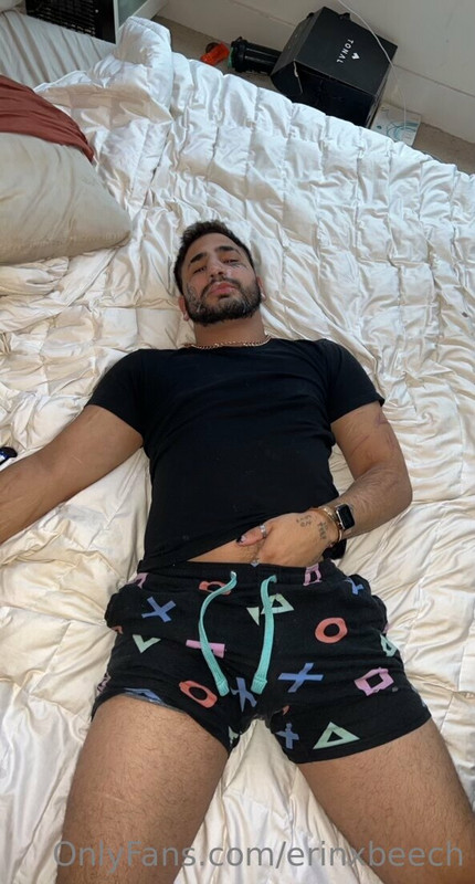 65 Romani Gypsy bottom slut Erin Beech erinxbeech onlyfans