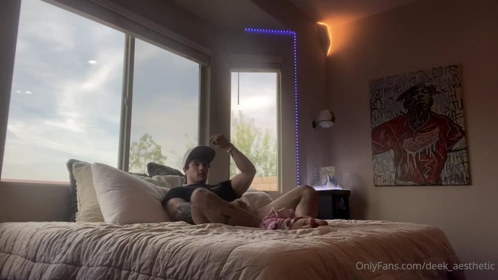 Sensational muscles deek_aesthetic cams
